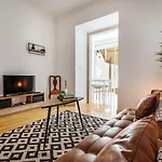 Guestready - Dazzling Stay With Private Terrace